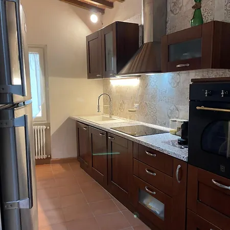 The Tuscany Rose Feriehus Pistoia
